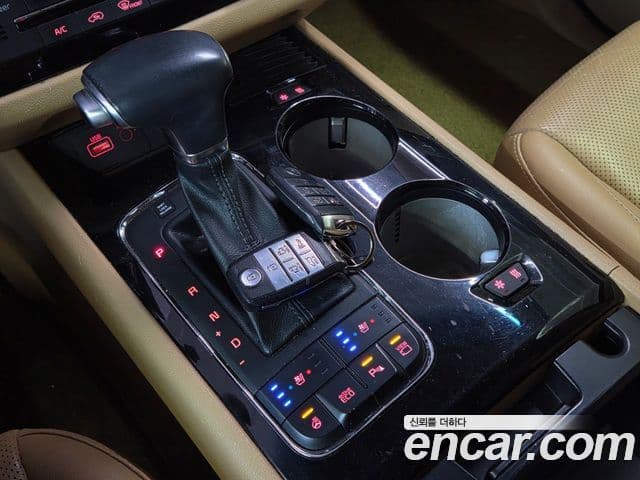 Kia All New Carnival Noblesse, 2018 9