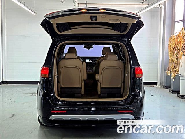 Kia All New Carnival Noblesse, 2018 19