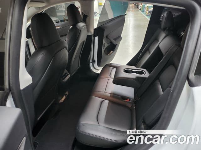 Tesla модель Y, 2024 7