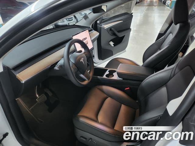 Tesla модель Y, 2024 8