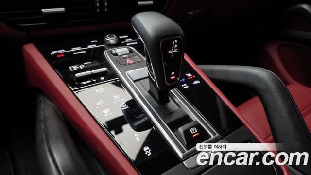 Porsche Cayenne (PO536) 3.0 купе Platinum Edition, 2022 9