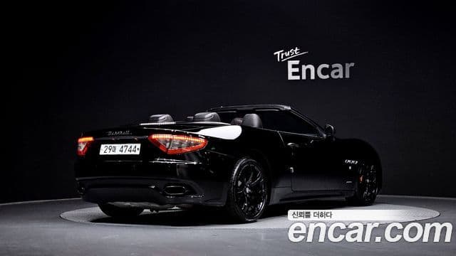 Maserati 그란카브리오, 2012 2
