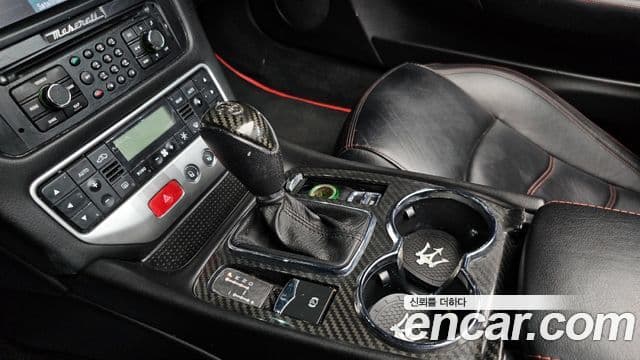 Maserati 그란카브리오, 2012 9