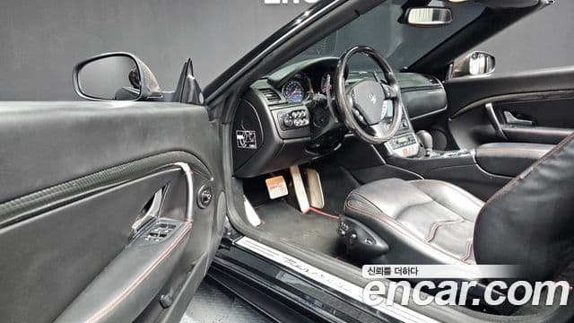 Maserati 그란카브리오, 2012 10