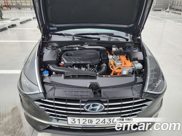 Hyundai Sonata гибрид (DN8) Family, 2021 все фото