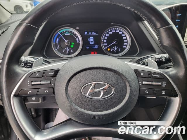 Hyundai Sonata гибрид (DN8) Family, 2021 16