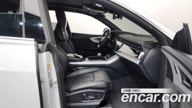 Audi Q8 (4M) Premium, 2021 11