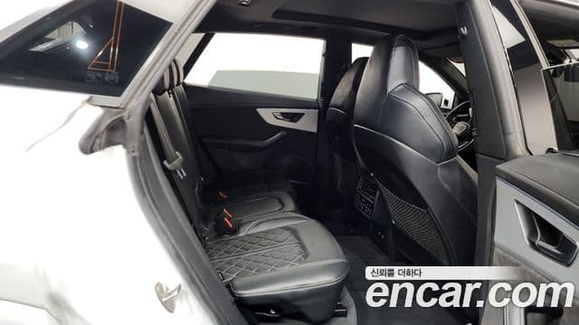 Audi Q8 (4M) Premium, 2021 12