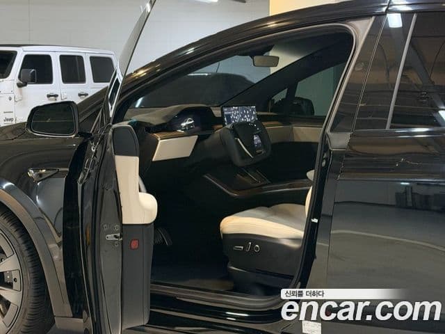 Tesla модель X, 2024 14