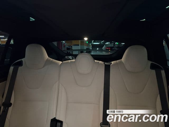 Tesla модель X, 2024 17