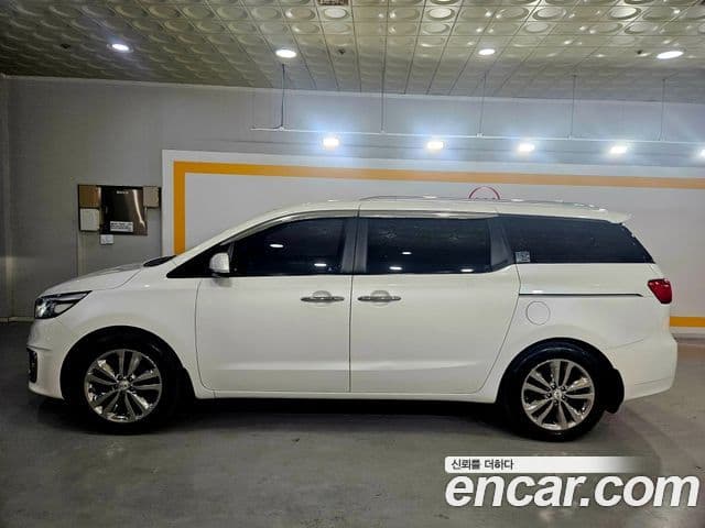 Kia All New Carnival Prestige, 2016 6