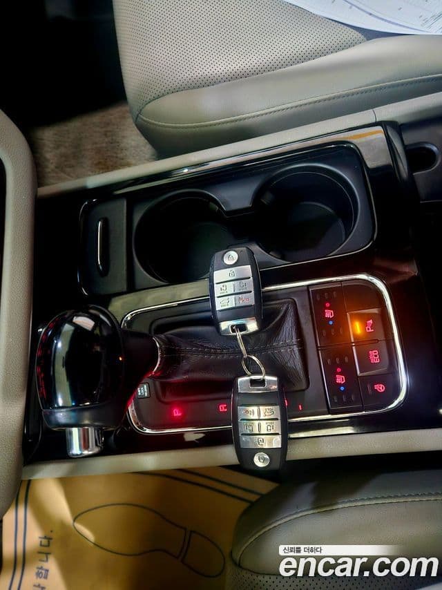 Kia All New Carnival Prestige, 2016 11