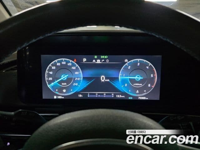 Kia Carnival 4세대 Signature, 2023 все фото