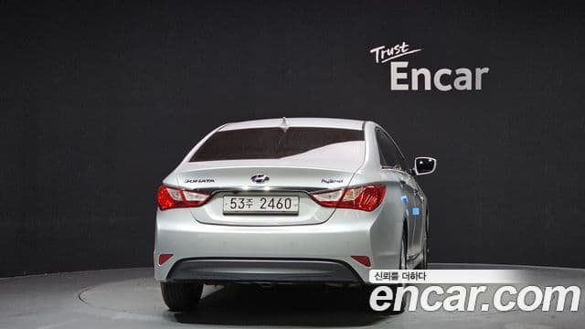 Hyundai Sonata гибрид Smart, 2015 4