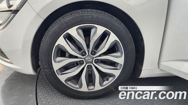 Renault Korea(Samsung) SM6 2.0 LPe LE (для людей с инвалидностью), 2016 все фото