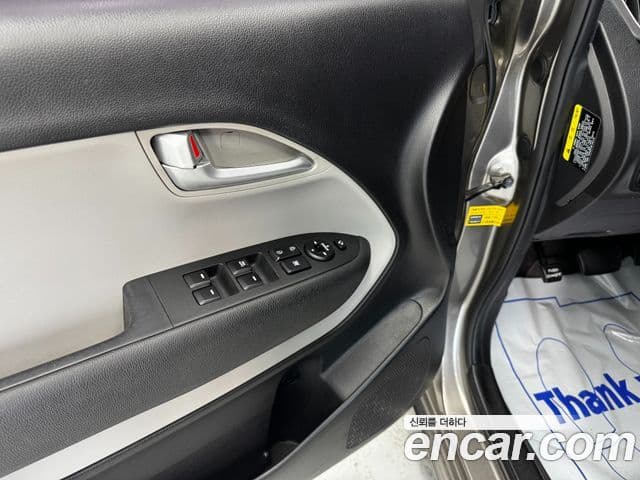 Kia Ray Luxury, 2017 11