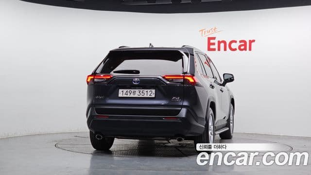 Toyota RAV4 5세대, 2020 4