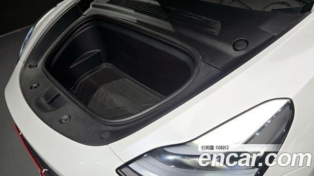 Tesla модель Y, 2024 6