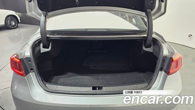 Renault Korea(Samsung) SM6 2.0 LPe LE (для людей с инвалидностью), 2016 20