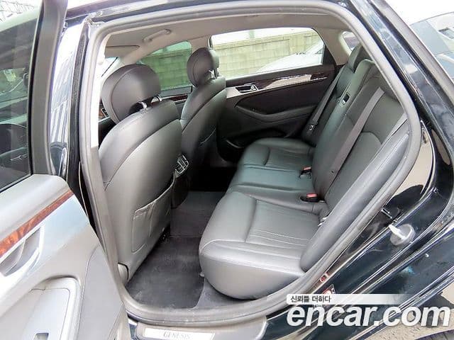 Hyundai Genesis DH Modern, 2015 6