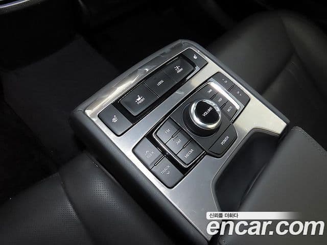 Hyundai Genesis DH Modern, 2015 18