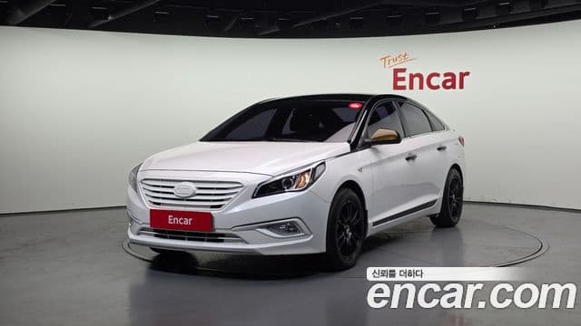 Hyundai LF Sonata Style, 2016 1