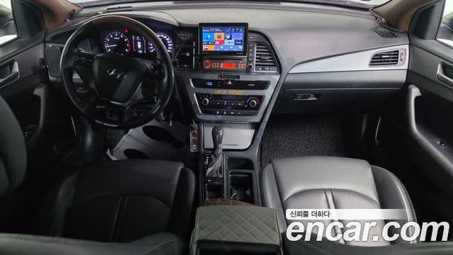 Hyundai LF Sonata Style, 2016 7