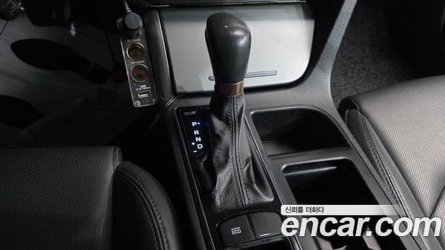 Hyundai LF Sonata Style, 2016 9