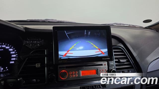 Hyundai LF Sonata Style, 2016 15