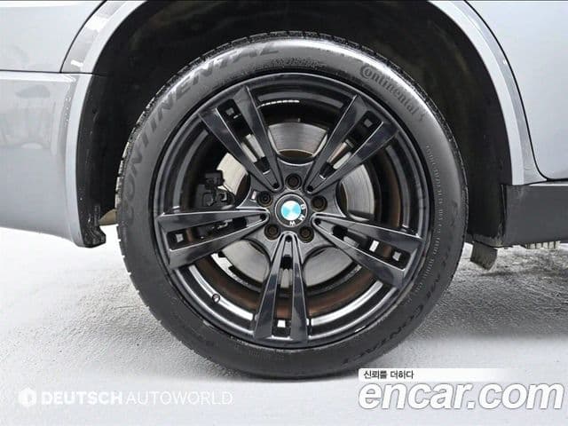 BMW X5M (E70), 2010 3