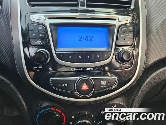 Hyundai Accent(новый кузов / новое поколение) Premium, 2013 14