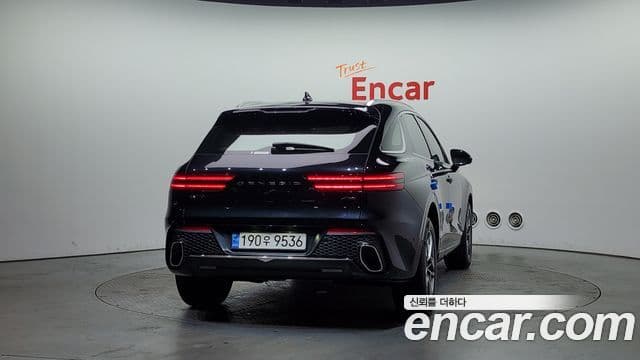 Genesis GV70, 2023 4