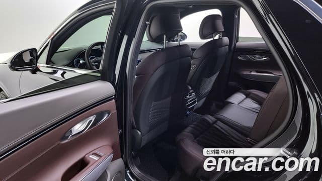 Genesis GV70, 2023 11