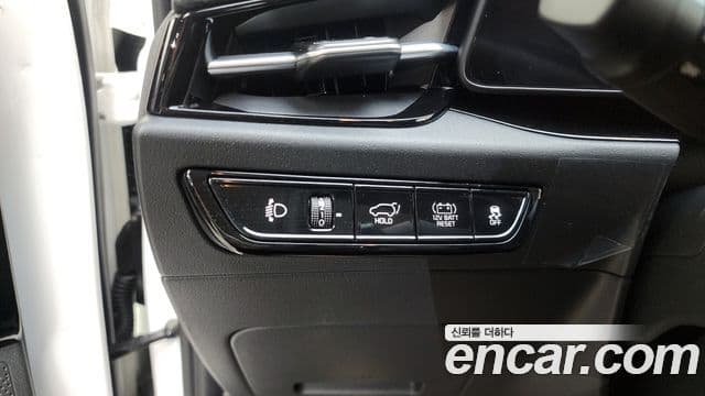 Kia D All New Niro Prestige, 2026 13