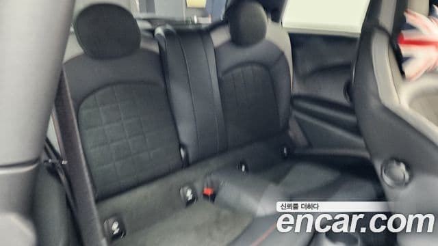 Mini Cooper S 3세대, 2024 12