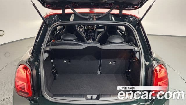 Mini Cooper S 3세대, 2024 20