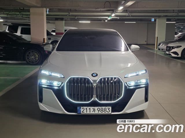 BMW 7시리즈 (G70) 740d xDrive M Sport