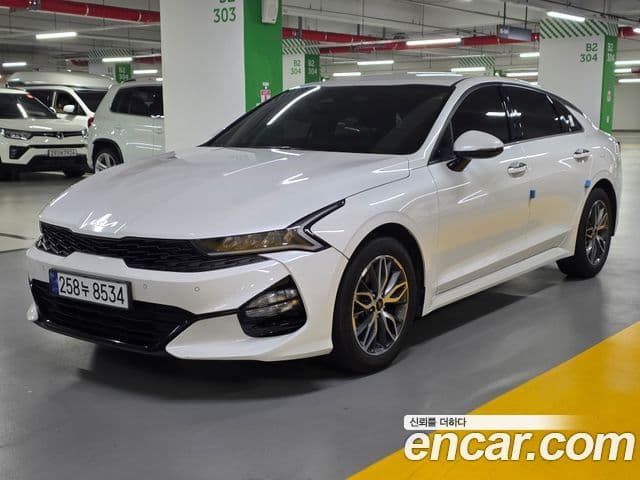 Kia K5 3세대 Prestige, 2023 1