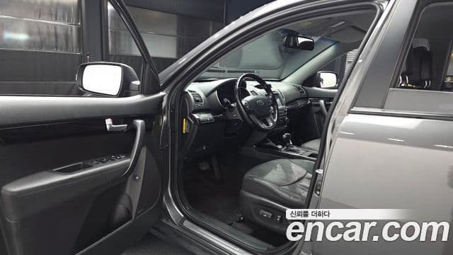 Kia New Sorento R TLX, 2014 10