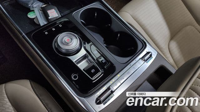 Kia The / новый New Carnival 4세대 Signature, 2024 9