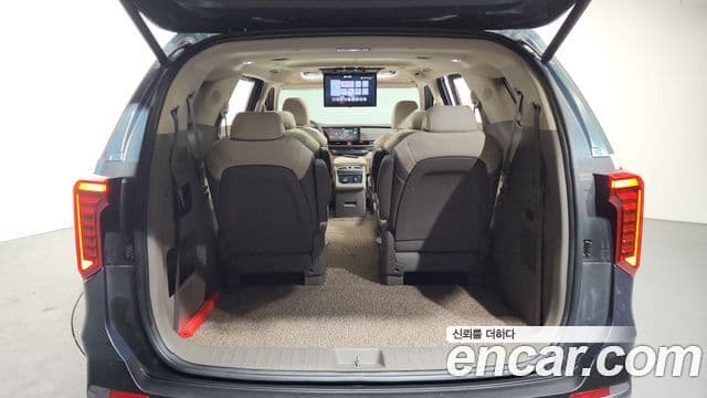 Kia The / новый New Carnival 4세대 Signature, 2024 20