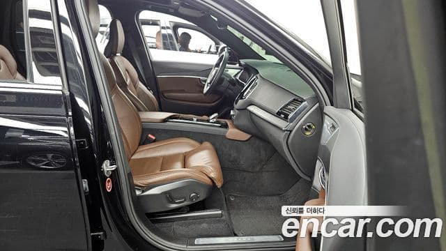 Volvo XC90 2세대 B6 Ultimate Bright, 2023 11