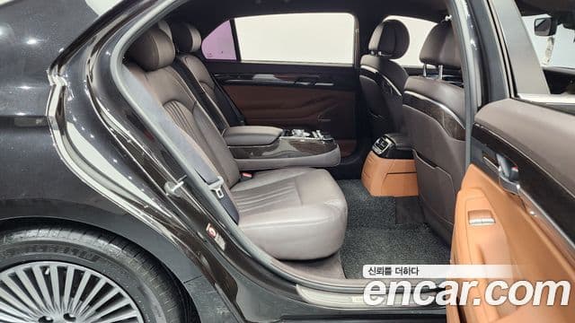 Genesis G90 Luxury, 2019 12