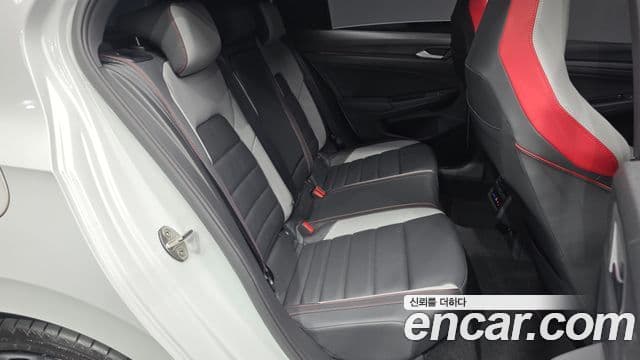 Volkswagen Гольф 8세대 2.0 GTI, 2024 12