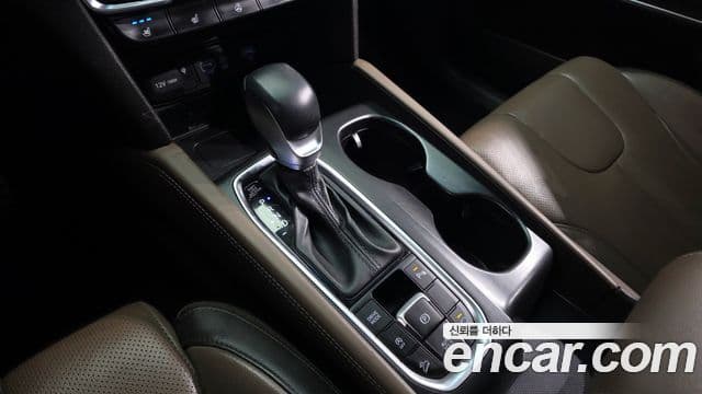 Hyundai Santa Fe TM Prestige, 2019 9