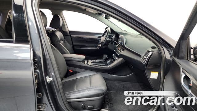 Hyundai Grandeur IG гибрид Exclusive, 2018 11