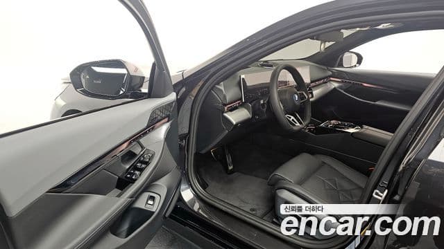 BMW i5 (G60) xDrive 40 M Sport, 2026 10