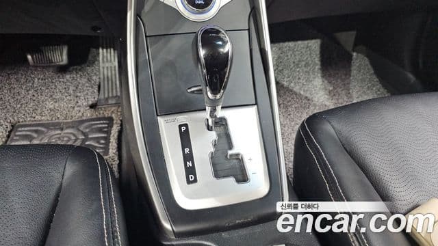 Hyundai Avante MD Luxury, 2012 9