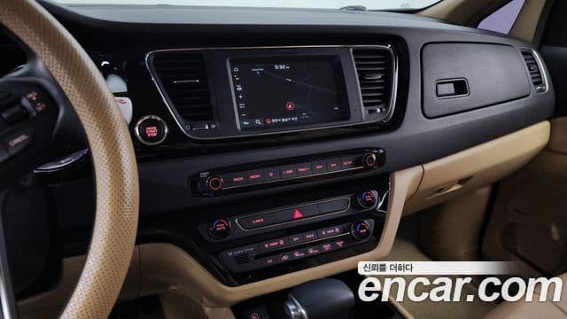 Kia The / новый New Carnival President, 2019 15