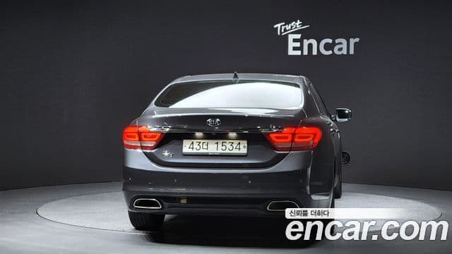 Kia K9 Prestige, 2014 4